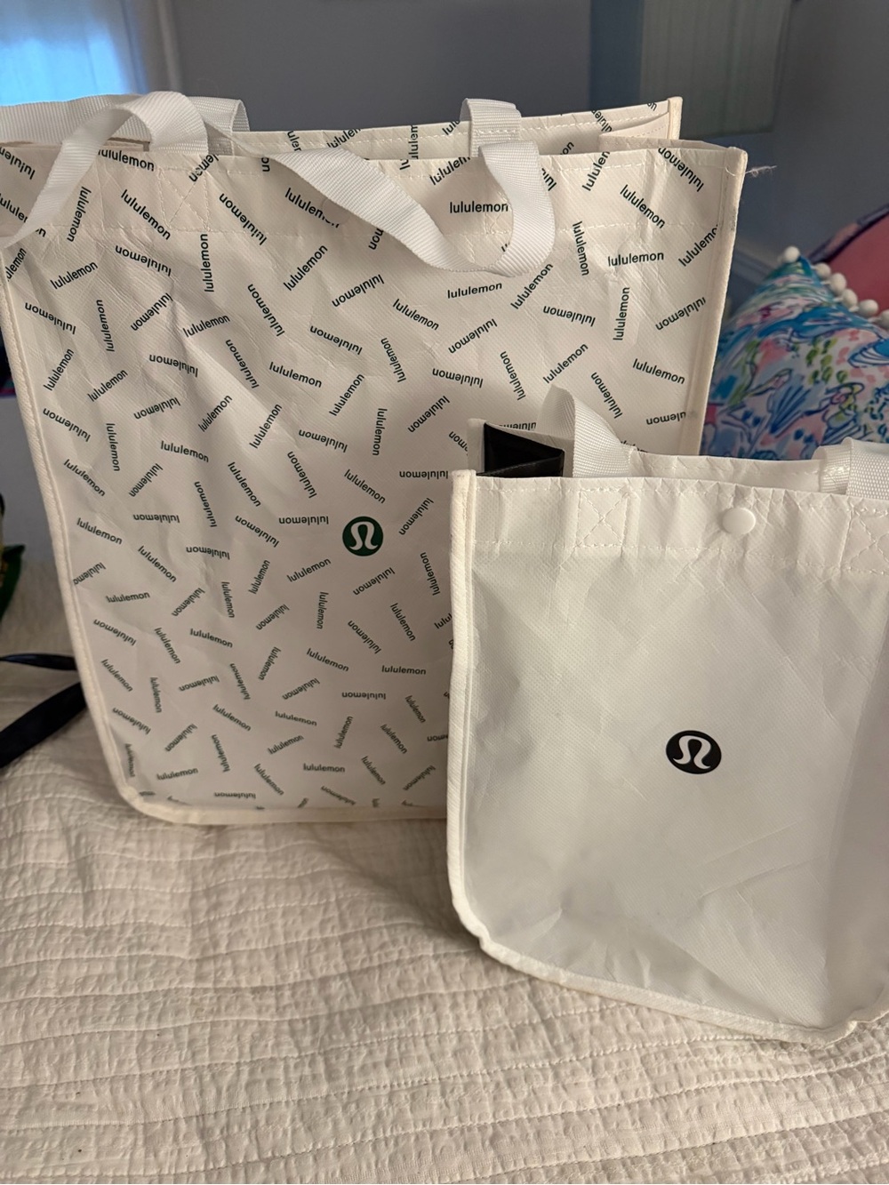 Lululemon Reusable‎ Shopping Bags White Black Logo Totes Set of 2